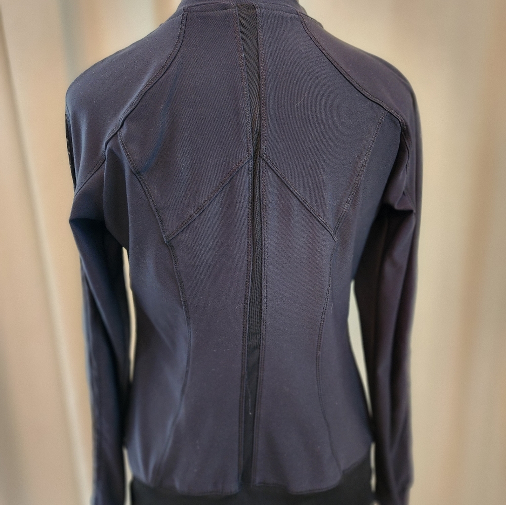 Apana Athletic Jacket Light Weight Women's size Small - Picture 6 of 9